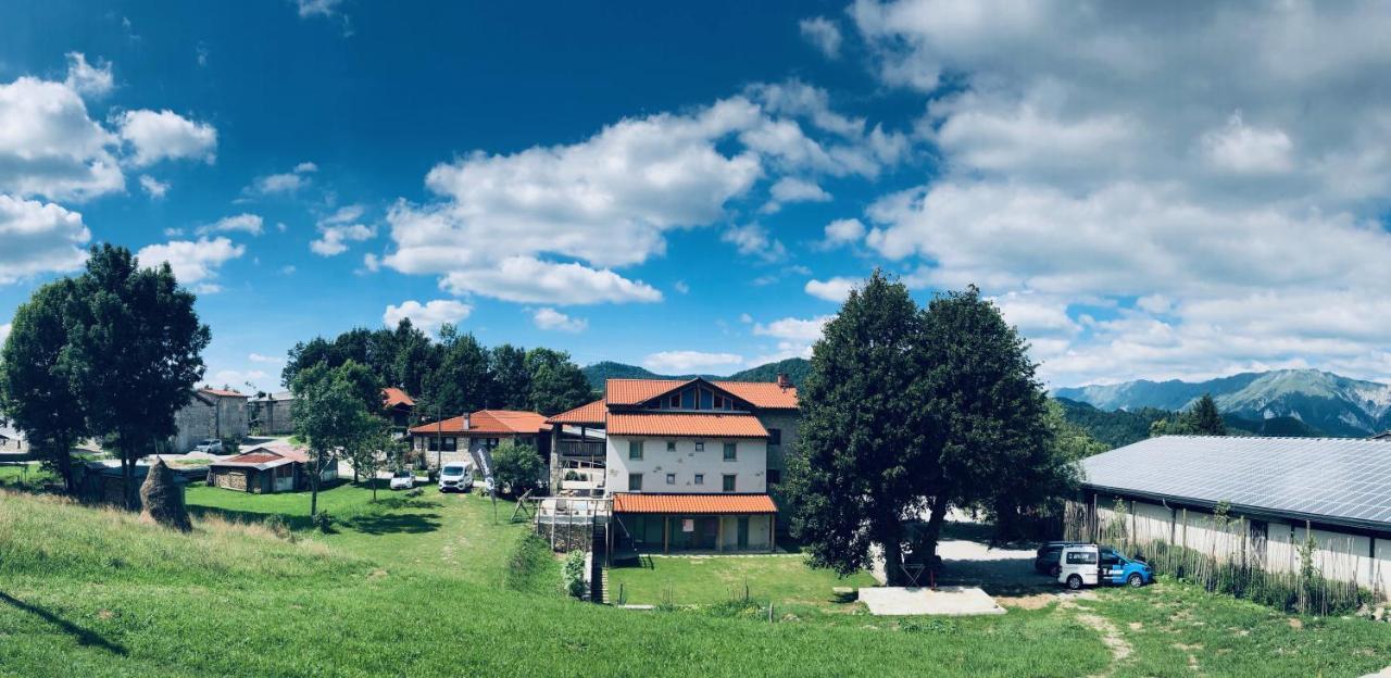 B&B Mad Mountain Robidisce Buitenkant foto
